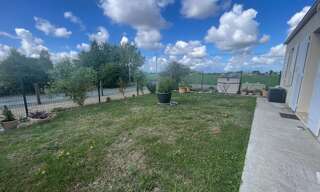 Immeuble  124 m² à vendre à Saint-Hippolyte (17430)