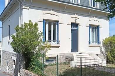 Maison 8 pièces 325000 €