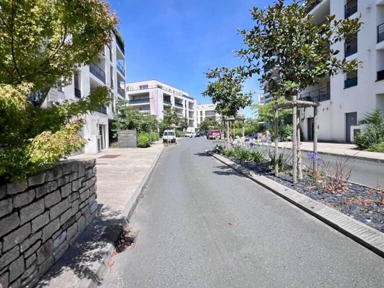 QUIMPER (29) Appartement de type 2 de 45.88 m² habitable - Balcon - 2 places de parking dont une en sous-sol — photo 1