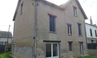 Maison 10 Pièces 200 m² à vendre à Treignat (03380)