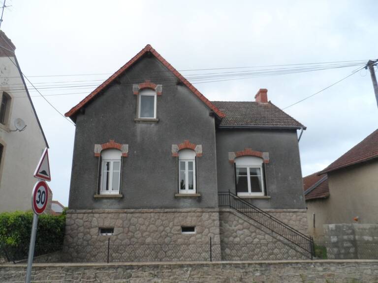 Maison à vendre 10 pièces TREIGNAT (03) — photo 1