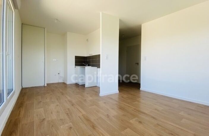 QUIMPER (29) Appartement de type 2 de 45.88 m² habitable - Balcon - 2 places de parking souterrain — photo 5