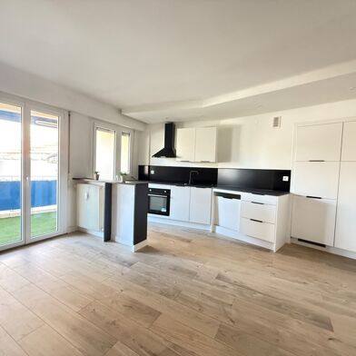 Appartement 2 pièces 255000 €