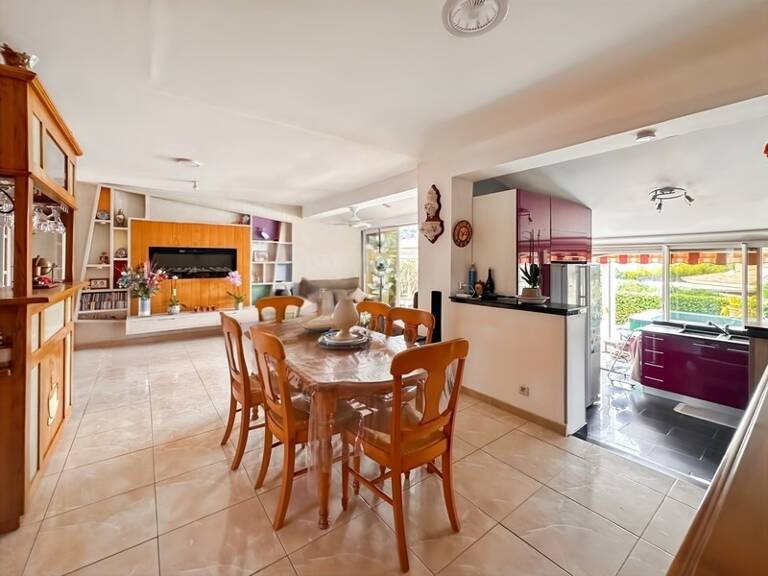 A vendre CARGESE - proche de la plage - Maison de 2 chambres et 1 bureau - Jacuzzi — photo 1