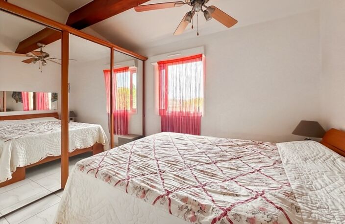A vendre CARGESE - proche de la plage - Maison de 2 chambres et 1 bureau - Jacuzzi — photo 5