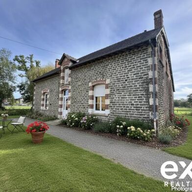 Maison 7 pièces 305000 €