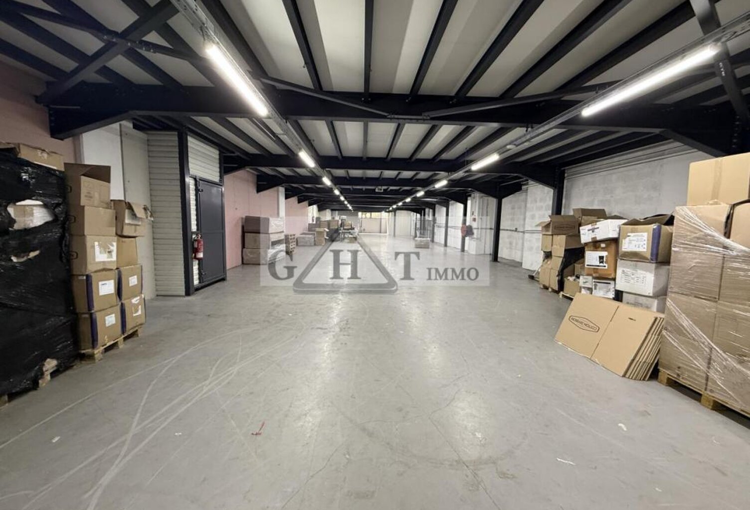 Local d'activités 1000m2 à vendre Pantin — photo 1