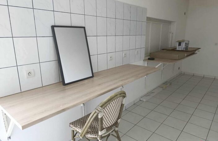 Maison 6 pièces avec revenus locatifs et local indépendant à Ste Marie — photo 3