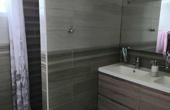 Maison 6 pièces avec revenus locatifs et local indépendant à Ste Marie — photo 5