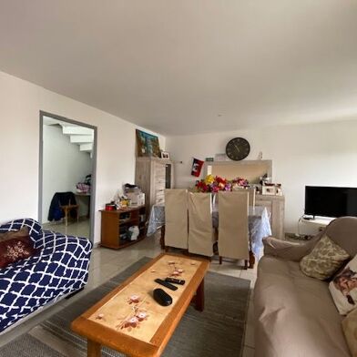 Appartement 5 pièces 239000 €