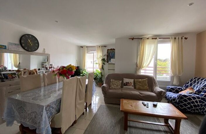 Appartement À Vendre — photo 2