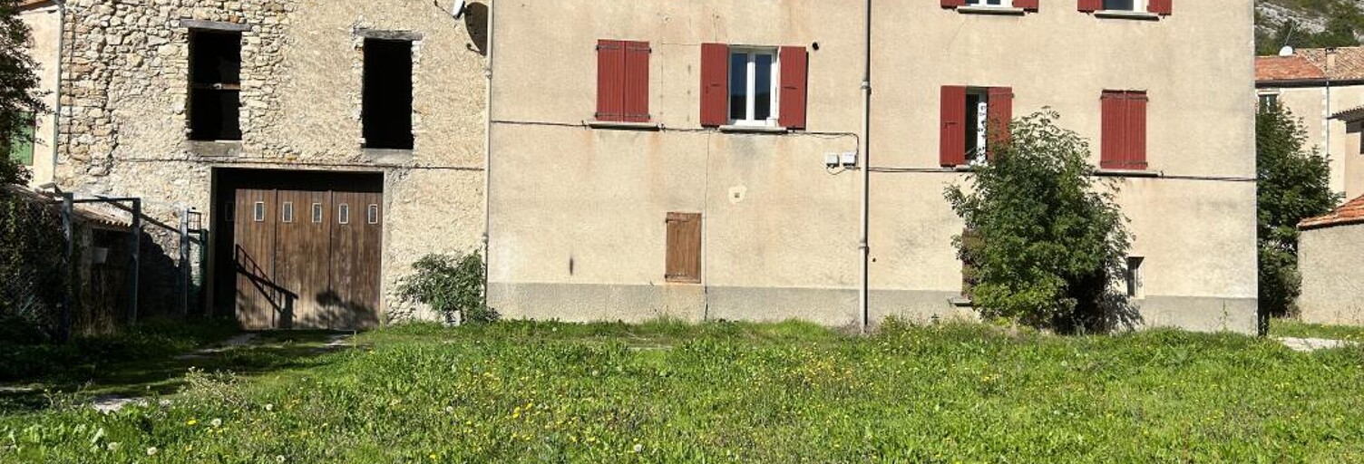 Immeuble  225 m² à vendre à Séderon (26560)