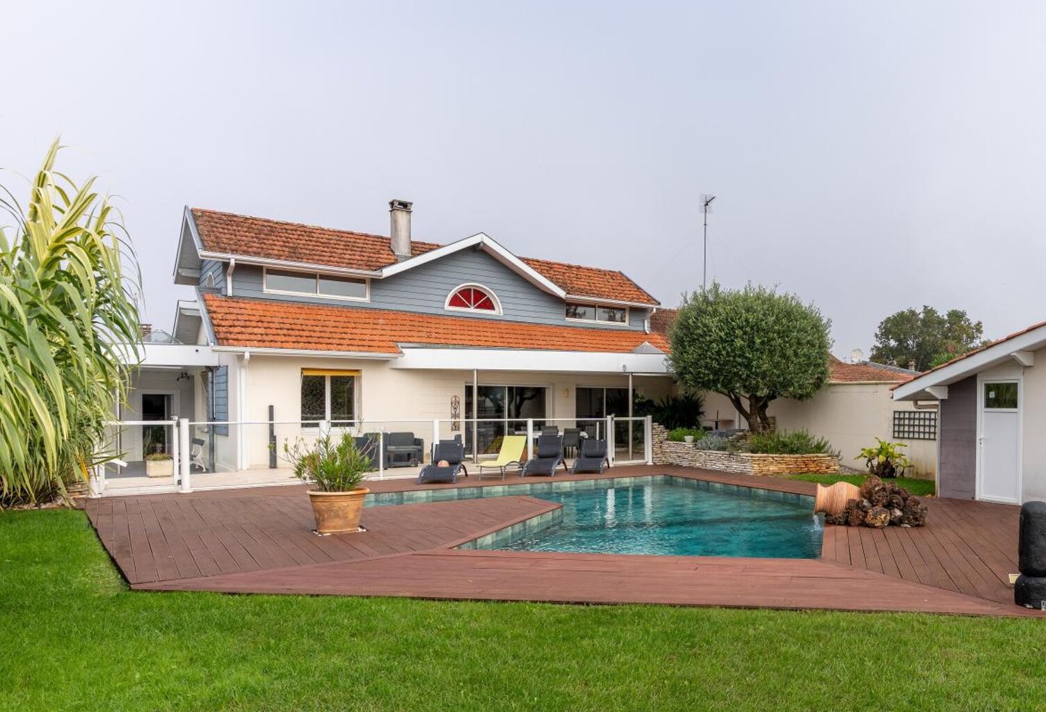 Maison À Vendre — photo 1