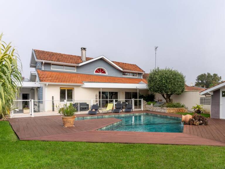 Maison À Vendre — photo 1