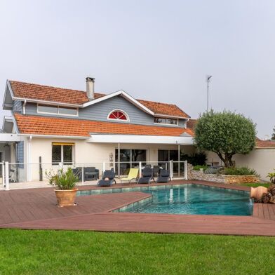 Maison 4 pièces 676000 €