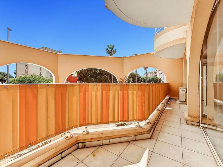 Appartement T3 vue mer + Garage en sus. - À Vendre — photo 1