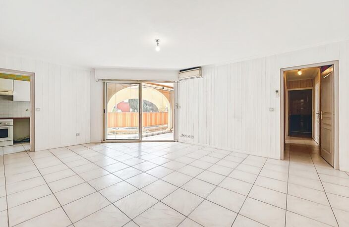 Appartement T3 vue mer + Garage en sus. - À Vendre — photo 2