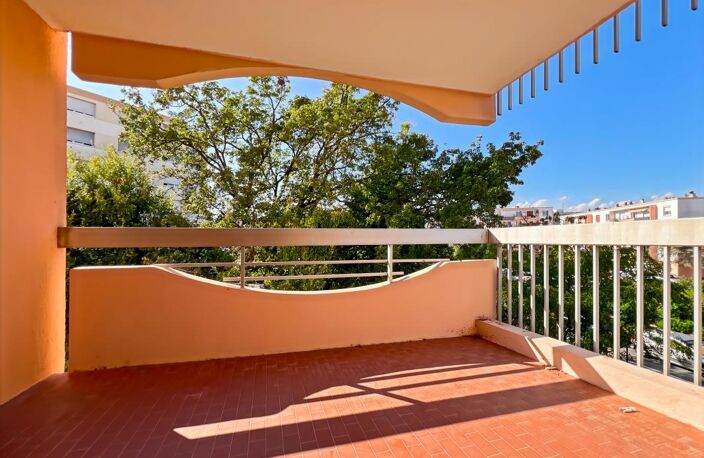 Appartement Saint-Raphael 2 pièces -  cave - Garage en sus — photo 4