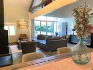   À VENDRE : maison en pierre rénovée avec charme et raffinement  ✨ — photo 2