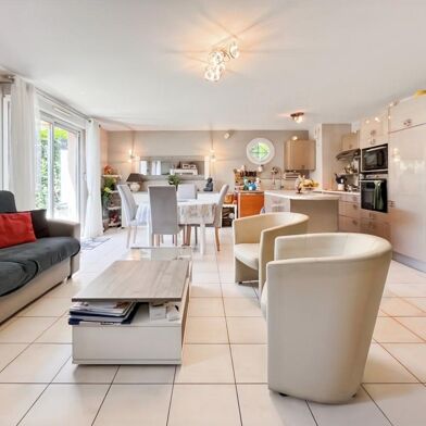 Appartement 3 pièces 305000 €