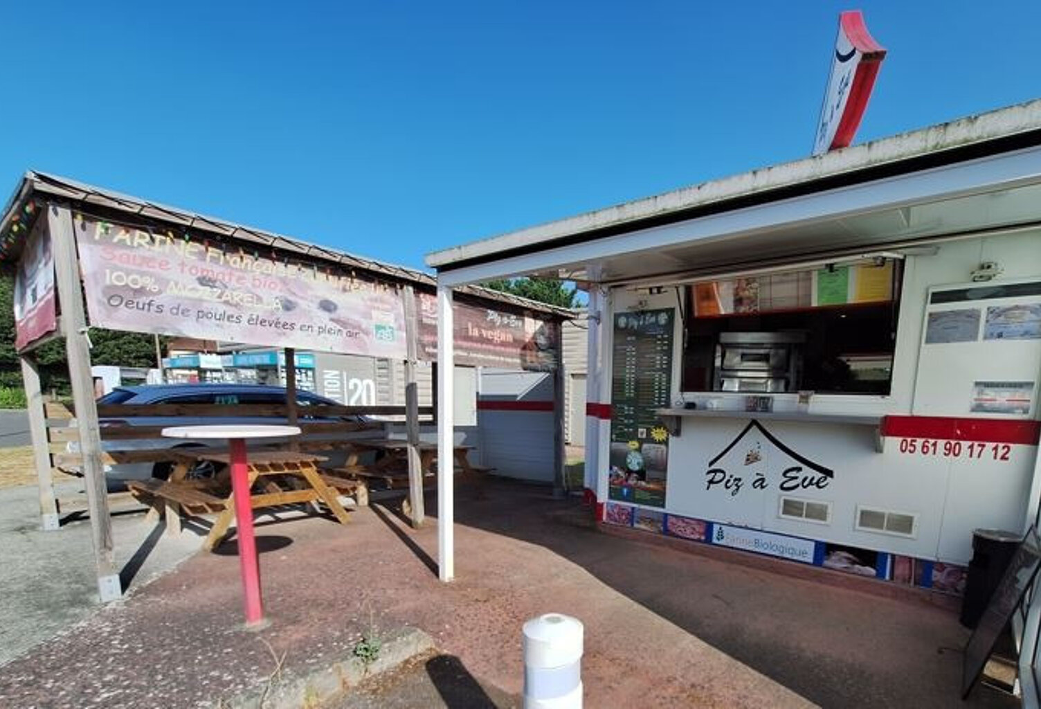 Kiosque à pizza - Emplacement stratégique — photo 1