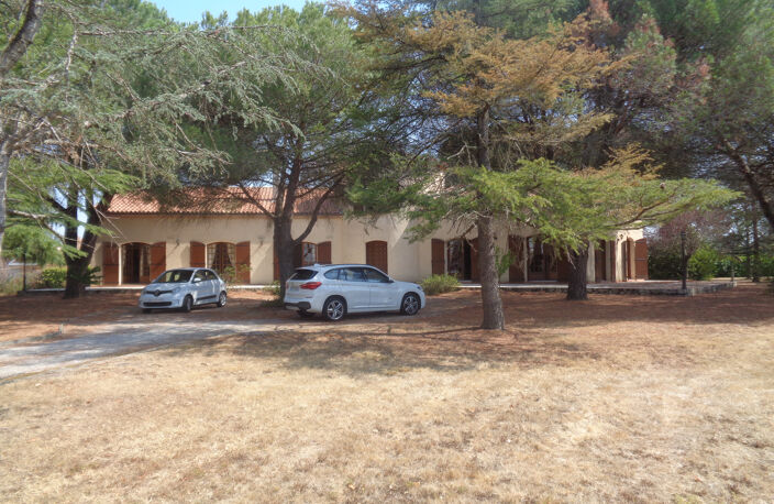 Vente maison 6 pièces 251 m² Pins-Justaret (31860) — photo 3