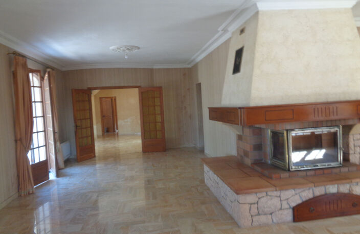 Vente maison 6 pièces 251 m² Pins-Justaret (31860) — photo 5