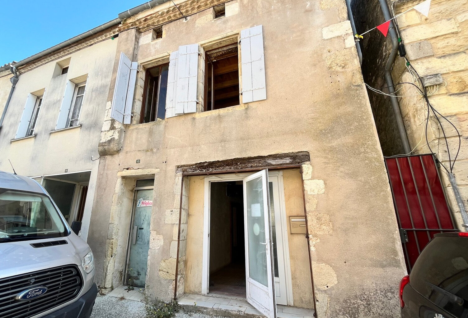Immeuble au cœur de Duras - Multiples projets possibles — photo 1