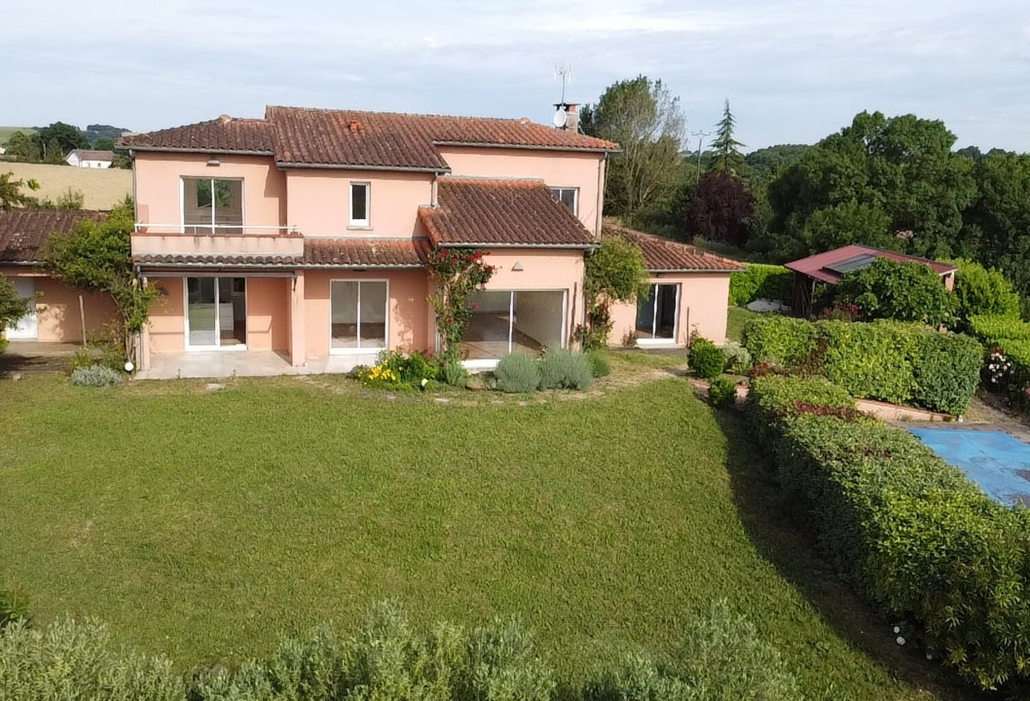 Vente maison 8 pièces 220 m² Rabastens (81800) — photo 1