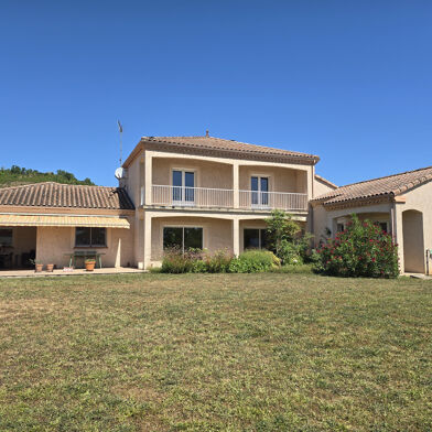 Maison 7 pièces 529000 €