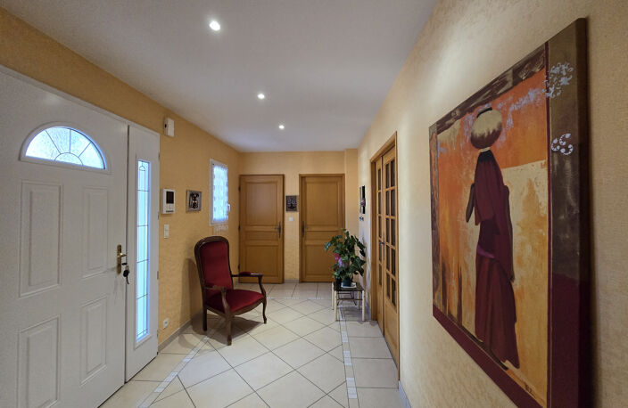Vente maison 7 pièces 243 m² Albi (81000) — photo 3