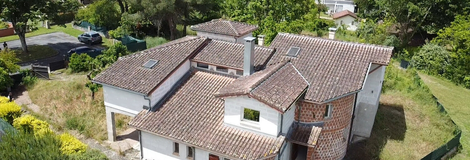 Maison 9 Pièces 238 m² à vendre à Rivières (81600)