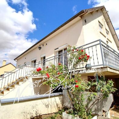 Maison 7 pièces 239900 €