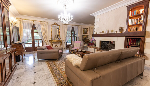 Villa / Maison 7 pièces  à vendre Bizanos 64320