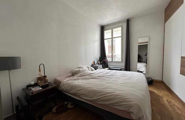 Vente appartement 2 pièces 46 m² Tours (37000) — photo 2