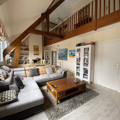 Appartement 6 pièces 622800 €