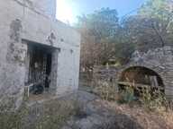 Maison à rénover entièrement avec local commercial — photo 4