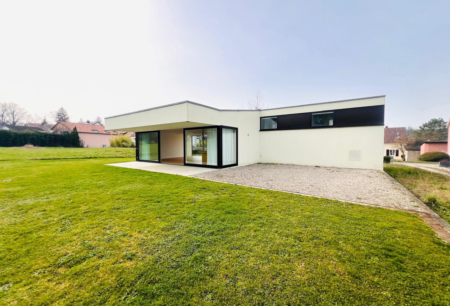 Villa d'Architecte d'Exception à Neuwiller   Élégance Contem — photo 1