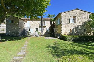 Maison 8 pièces 2400000 €