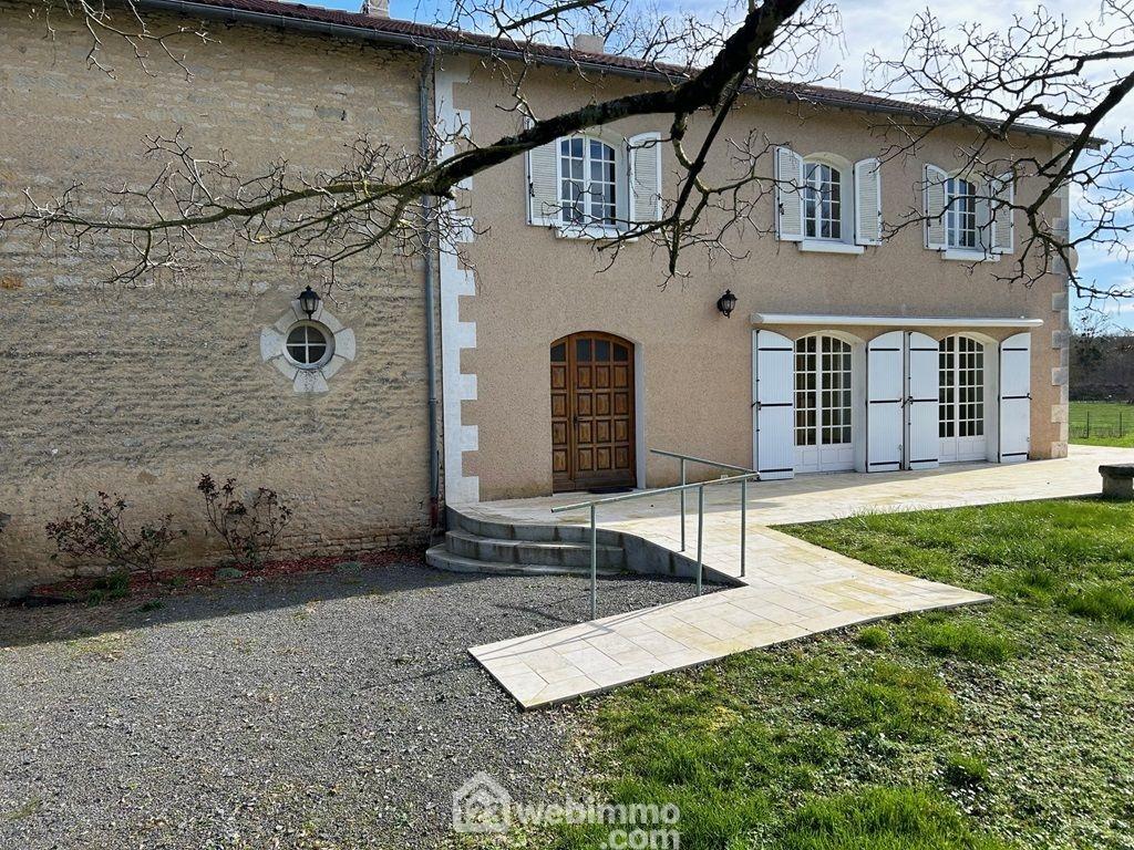 Maison - 186m² - Chasseneuil-du-Poitou