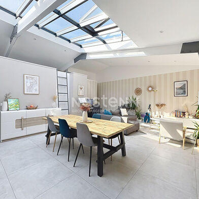 Appartement 4 pièces 475000 €