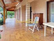 Grande maison sur sous-sol complet — photo 2
