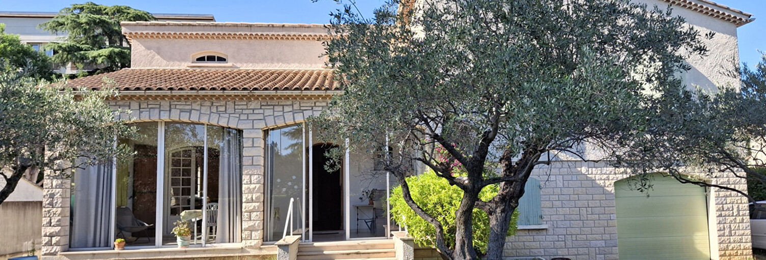 Maison 7 Pièces 152 m² à vendre à Pierrelatte (26700)