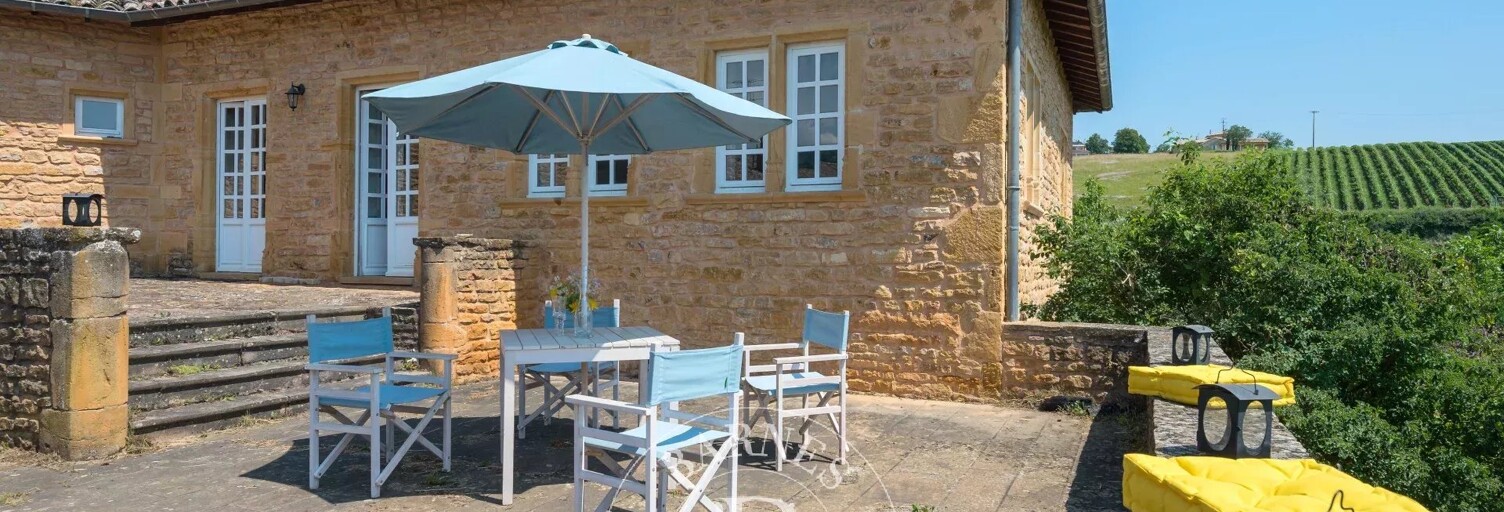 Maison 5 Pièces 187 m² à vendre à Cogny (69640)