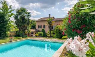 Maison 7 Pièces 252 m² à vendre à Fareins (01480)