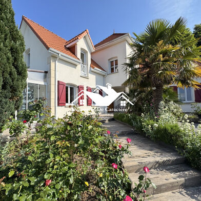 Maison 7 pièces 682000 €