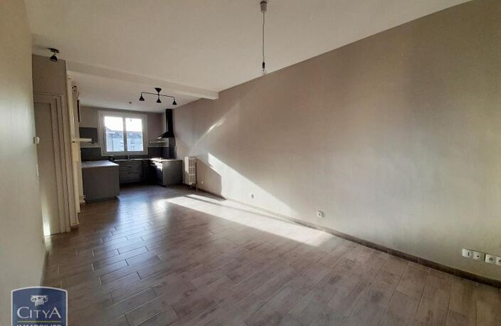 Location appartement 2 pièces 56 m² à Tours (37000) — photo 2