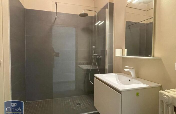 Location appartement 2 pièces 56 m² à Tours (37000) — photo 5