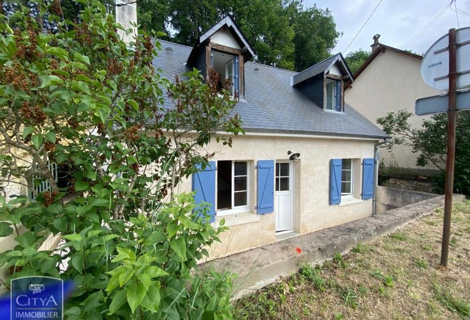 Location maison 4 pièces 94 m² à Luynes (37230) — photo 1