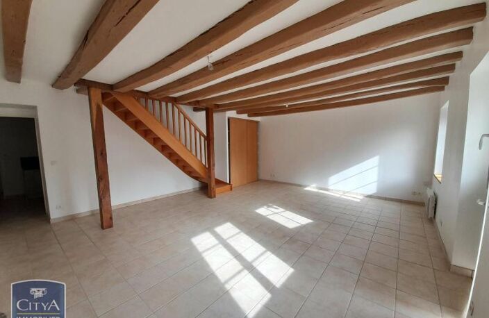 Location maison 4 pièces 94 m² à Luynes (37230) — photo 3